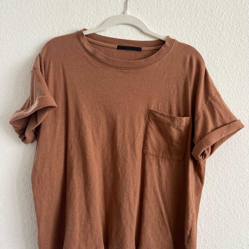Jenni Kayne Vintage Pocket Tee, size L